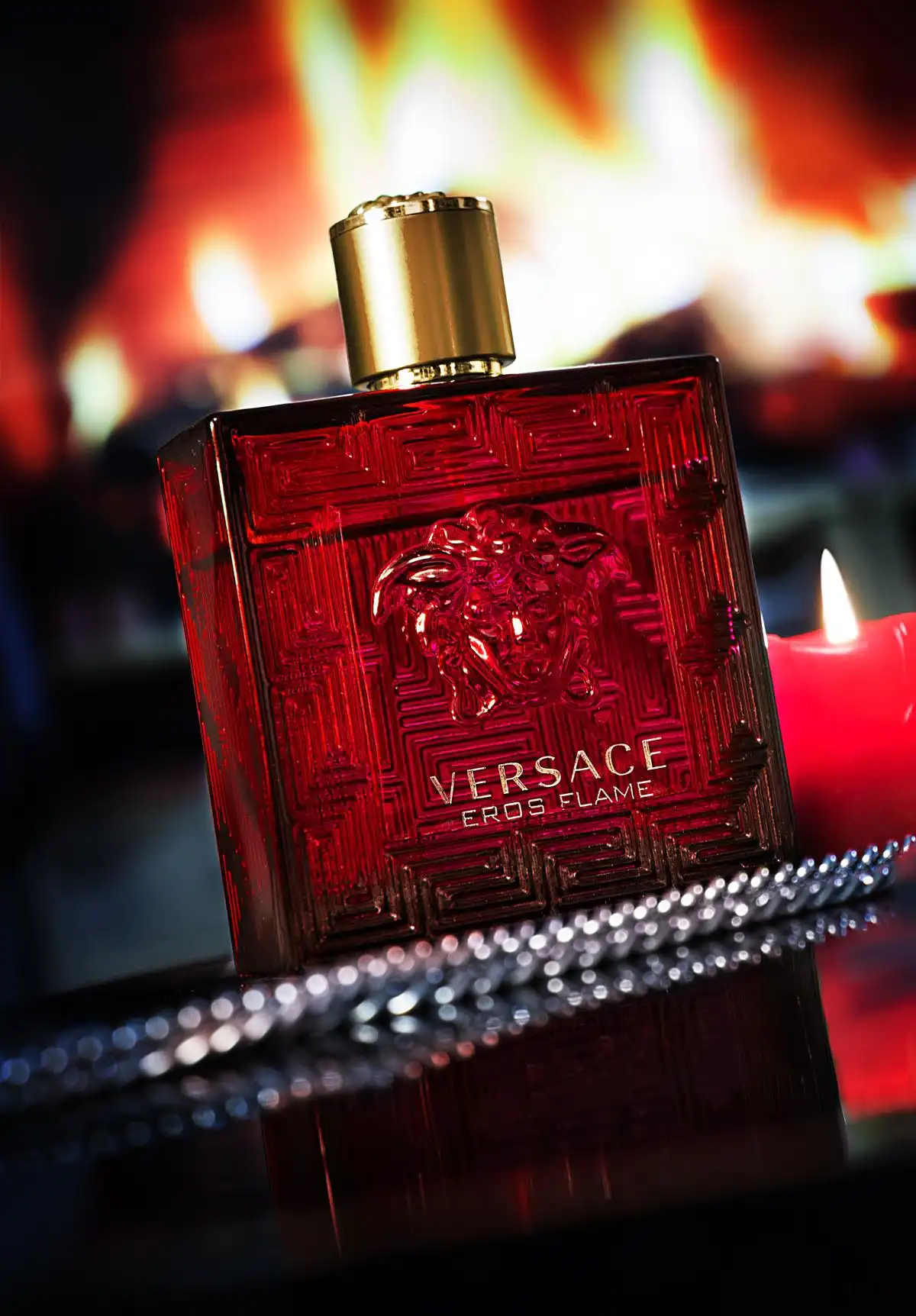 Versace Eros Flame - Đánh Thức Sự Gợi Cảm Và Cuốn Hút
