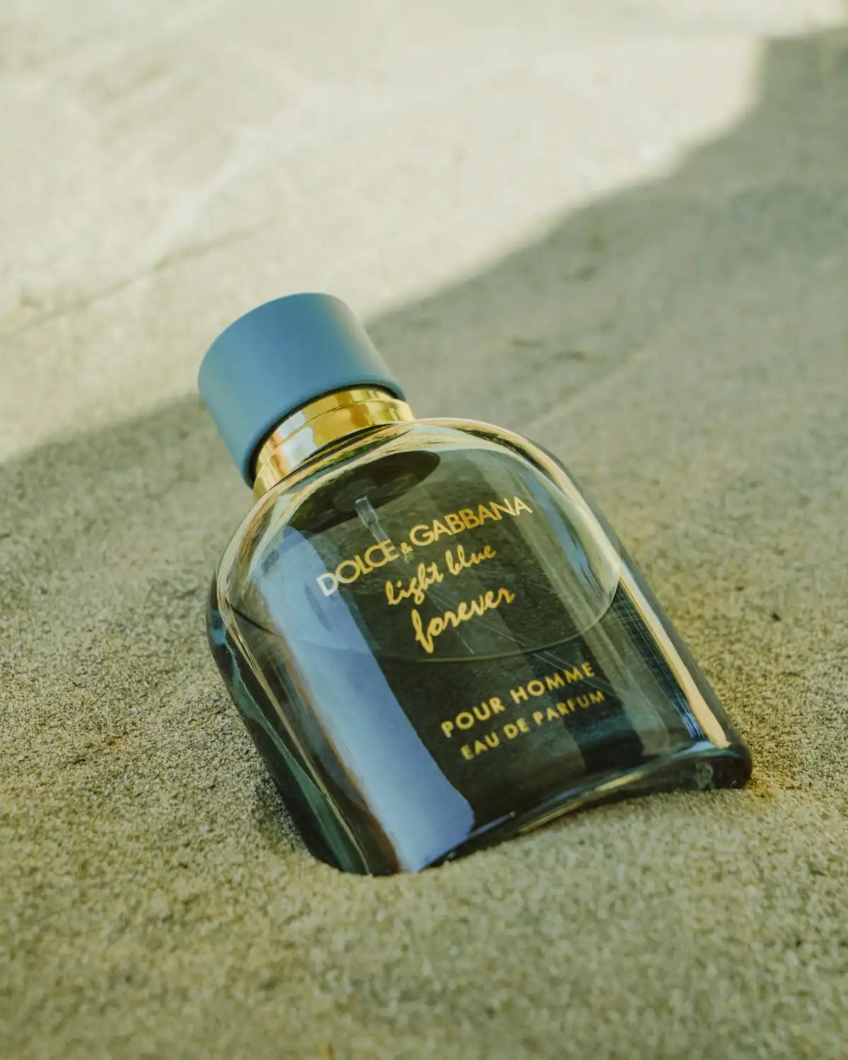 Độ lưu hương nước hoa Dolce & Gabbana Light Blue Forever Pour Homme