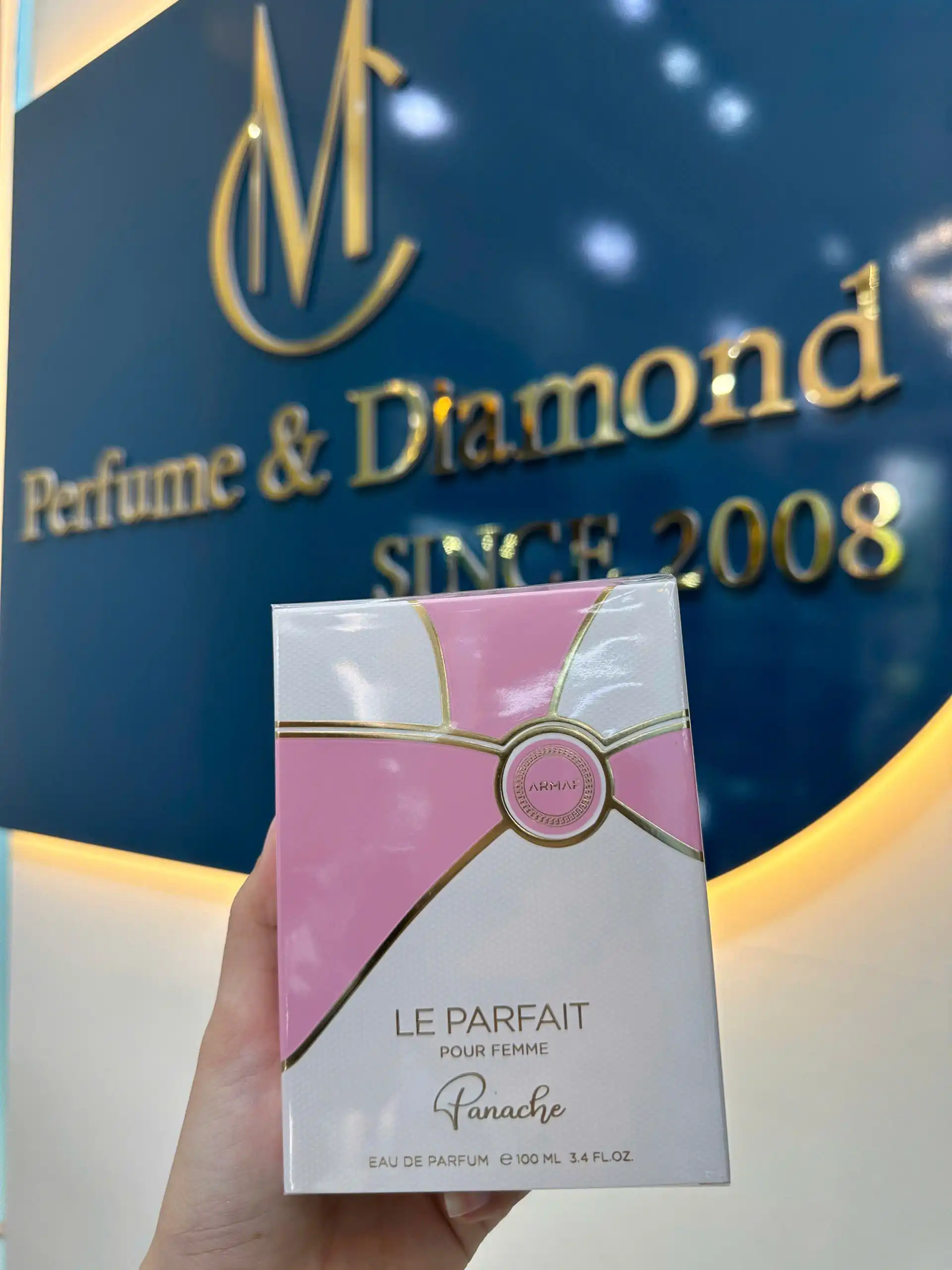 Nước hoa Pháp giảm giá 20%