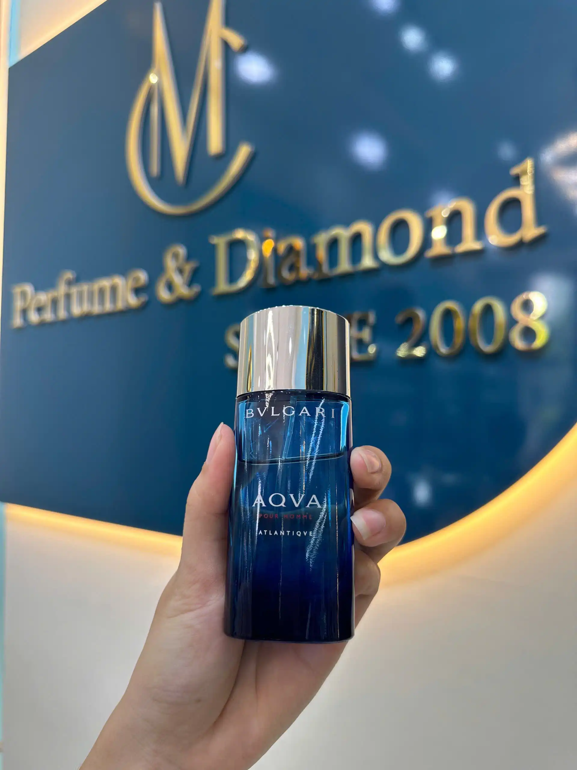 Nước hoa Pháp giảm giá 20%