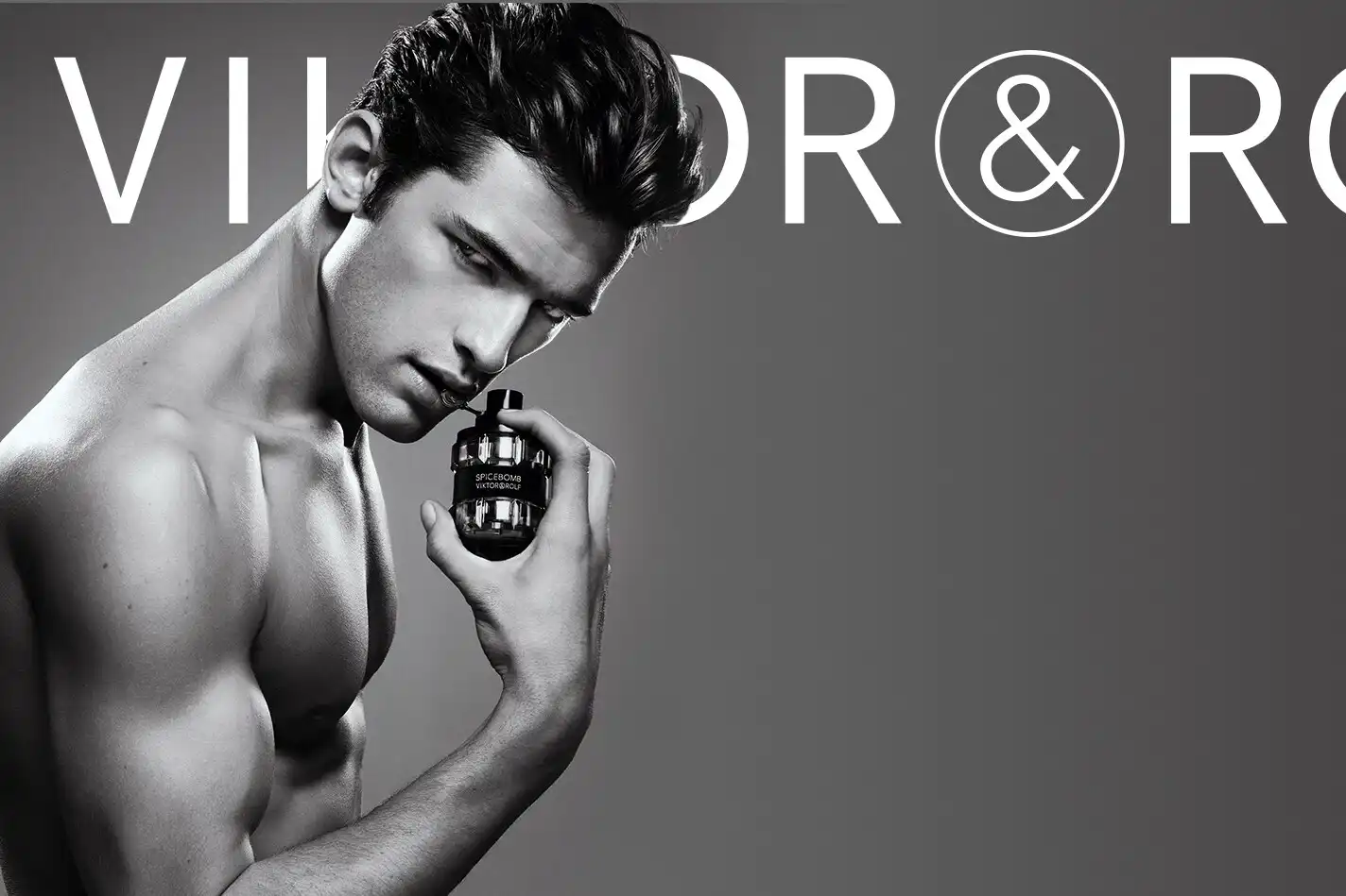 Top Nước Hoa Nam Được Giới Trẻ Ưa Chuộng Nhất Trong Năm 2024