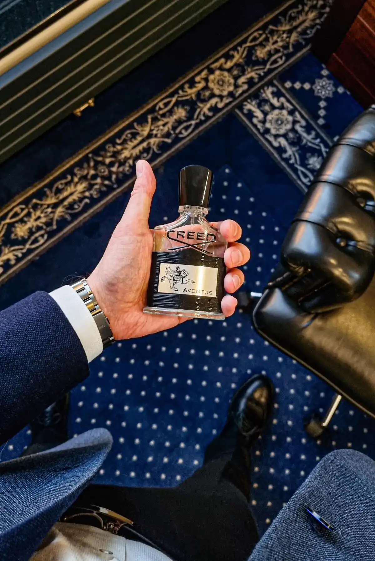 so sánh Bleu de Chanel EDT gốc với Creed Aventus