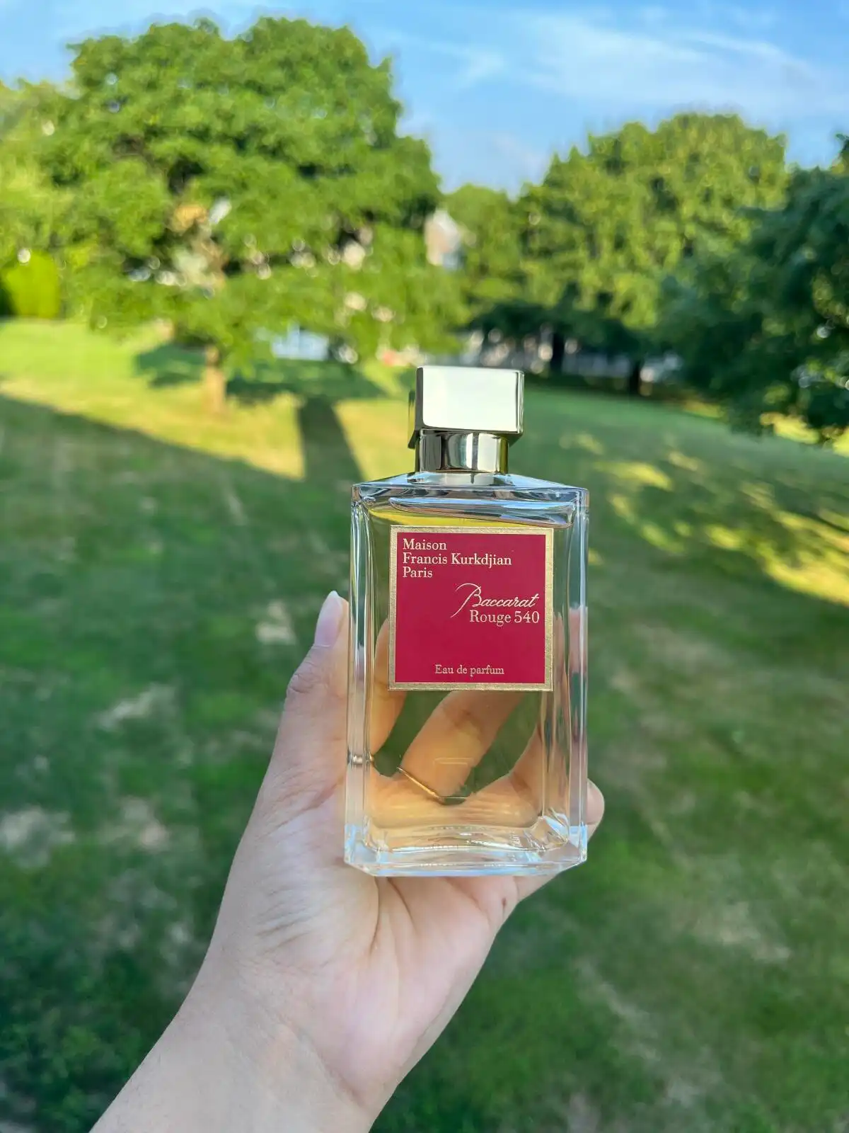 Độ tỏa hương nước hoa Maison vàng - MFK 540