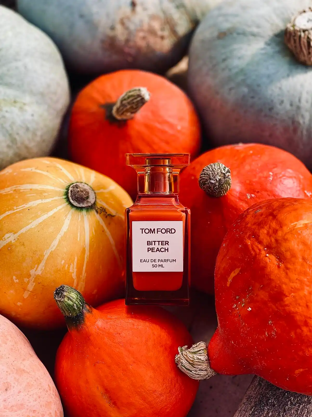 Thiết kế nước hoa Tom Ford Bitter Peach