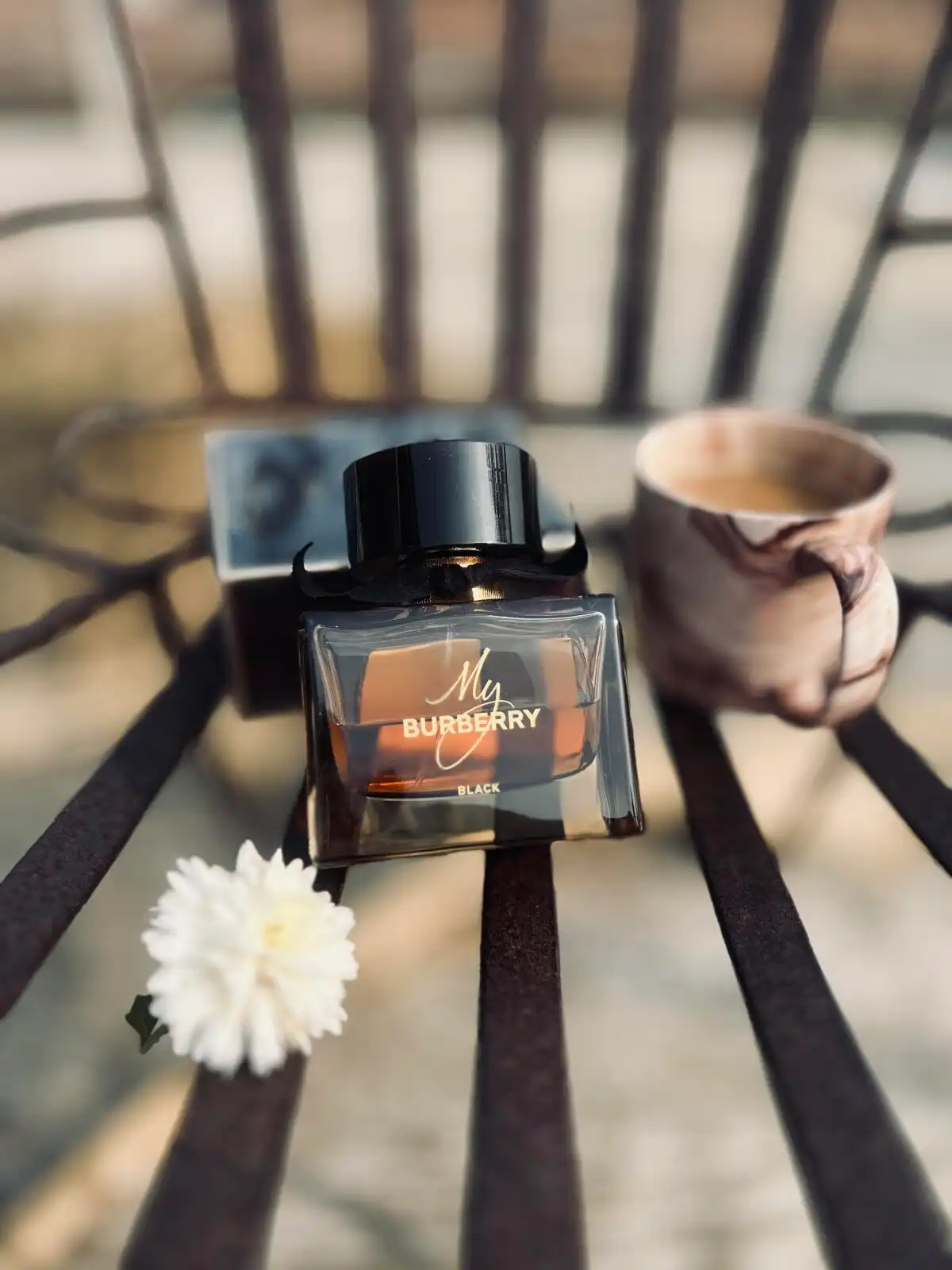 Độ lưu hương Nước Hoa My Burberry Black