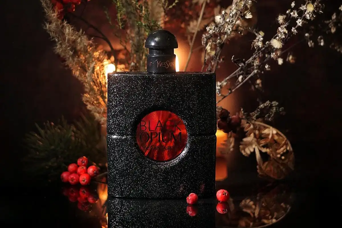 Cách Phân Biệt YSL Black Opium Thật và Giả 2025