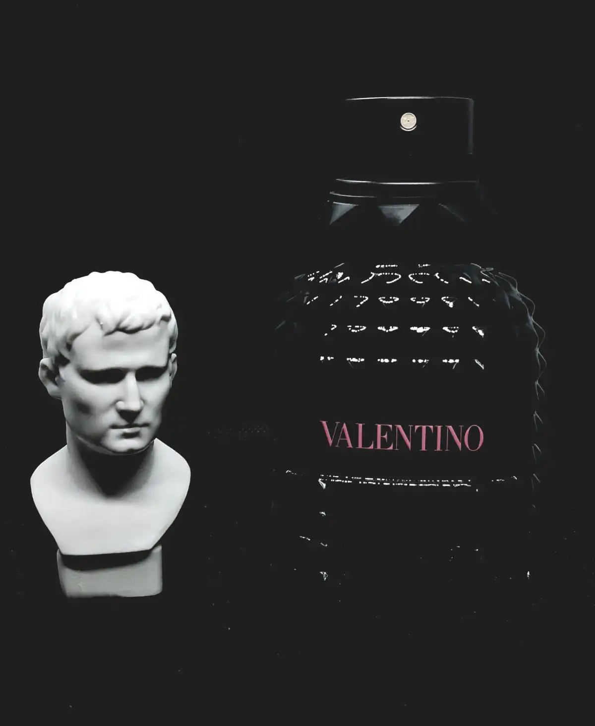 Tính linh hoạt Nước Hoa Valentino Uomo Born in Roma Eau de Toilette