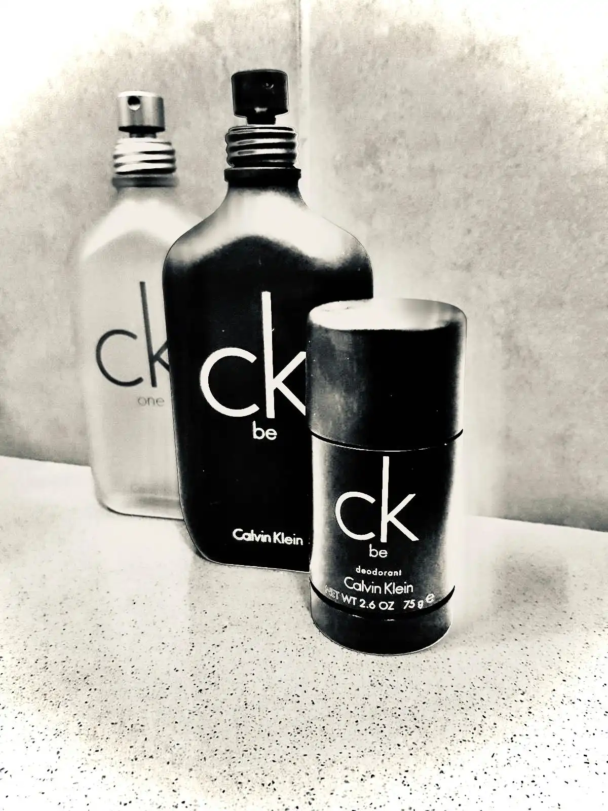 Độ tỏa hương Nước Hoa CK One Đen - CK Be