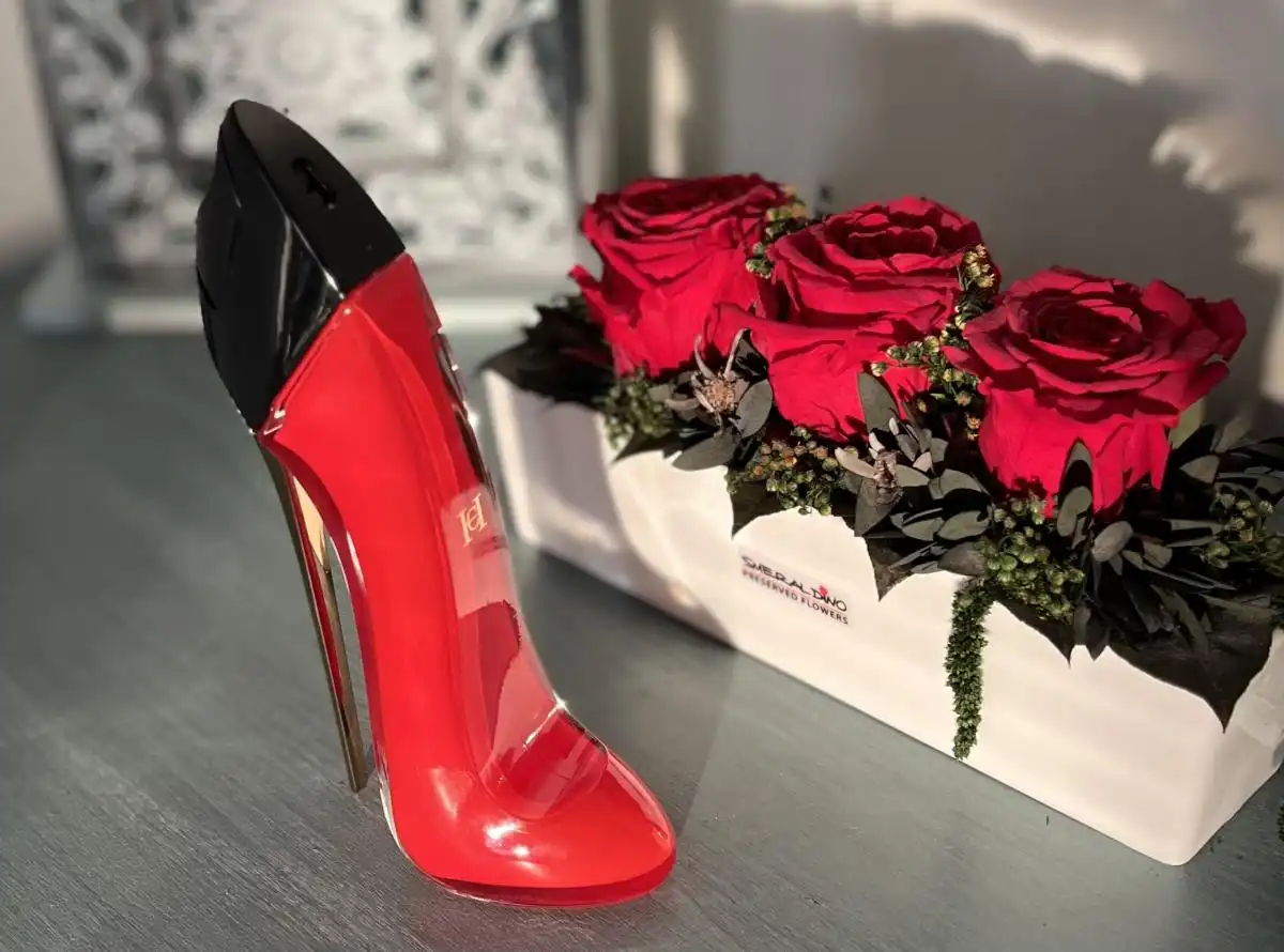 Review Nước Hoa Very Good Girl by Carolina Herrera