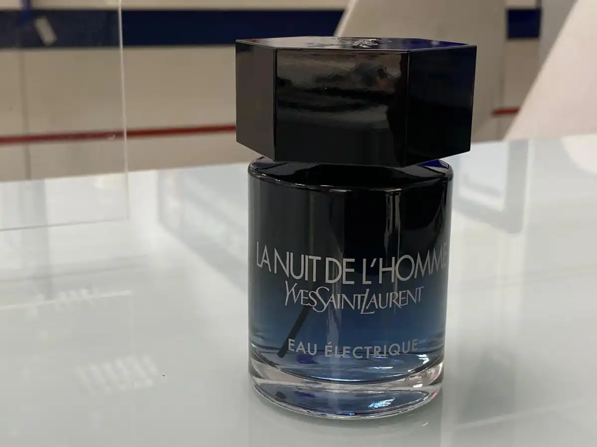 Review Nước Hoa YSL La Nuit de L’Homme Eau Electrique