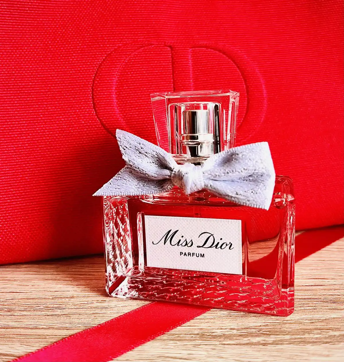 Độ lưu hương và tỏa hương Miss Dior Parfum 2024