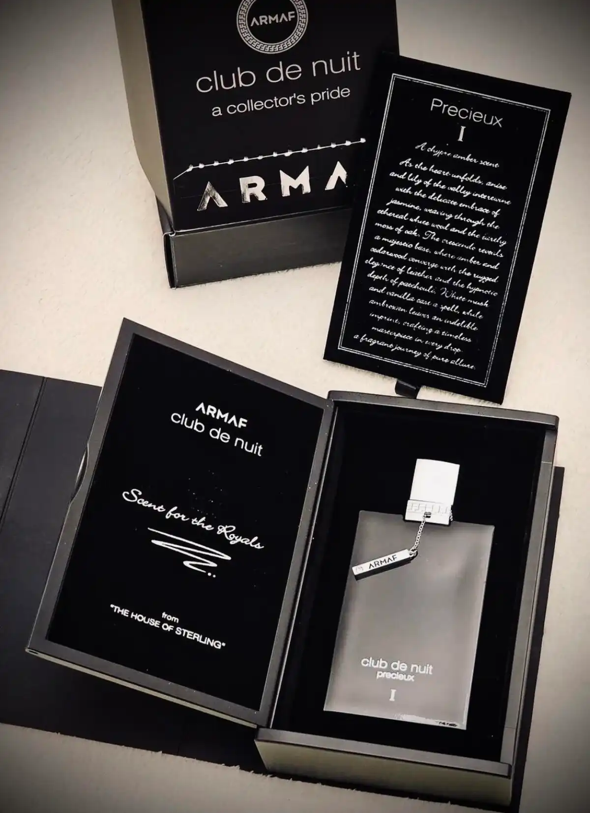 Giá Cả Club de Nuit Precieux