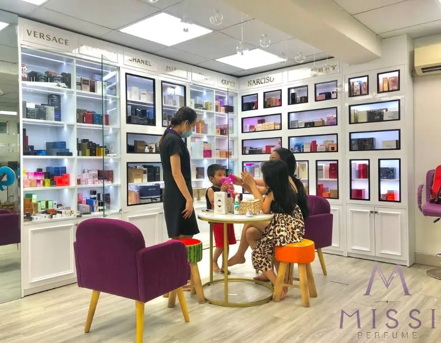 Nước hoa Missi