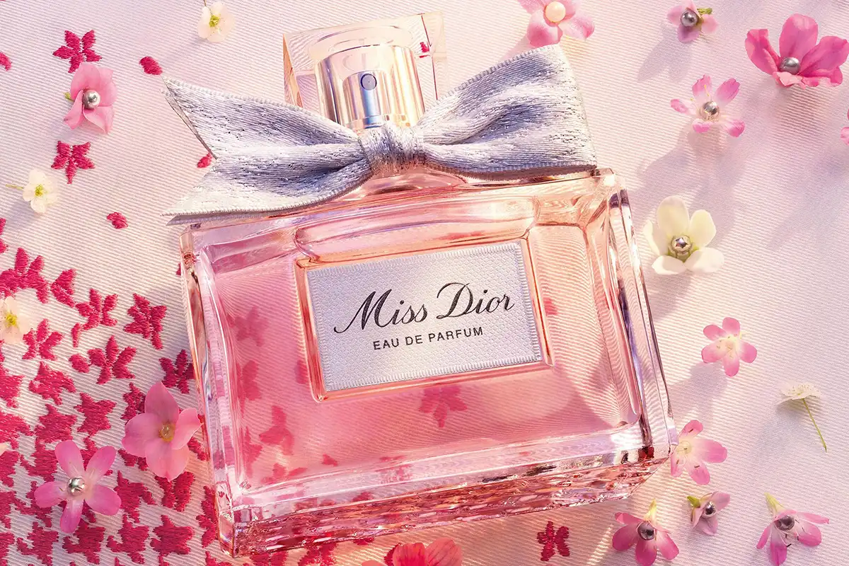 Tại Sao Các Hãng Nước Hoa Thay Đổi Công Thức?