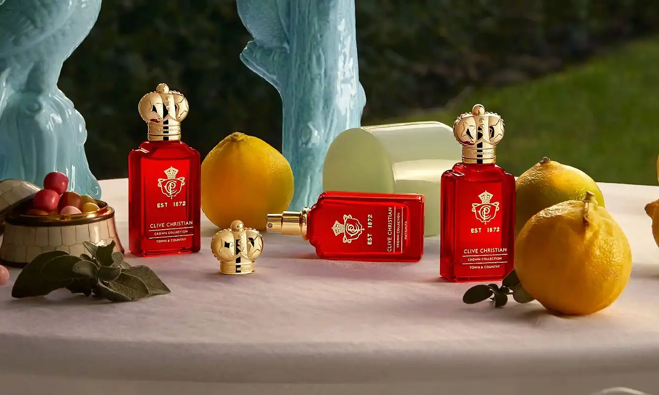 Review Clive Christian Town & Country: Hương Thảo Mộc Mang Dấu Ấn Hoàng Gia