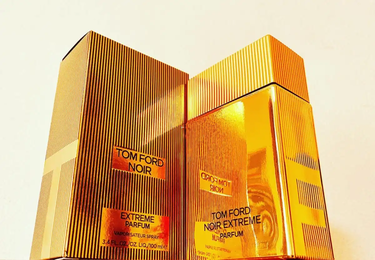 Review Tom Ford Noir Extreme Parfum: Một Diện Mạo Mới Hương Đêm Quyến Rũ