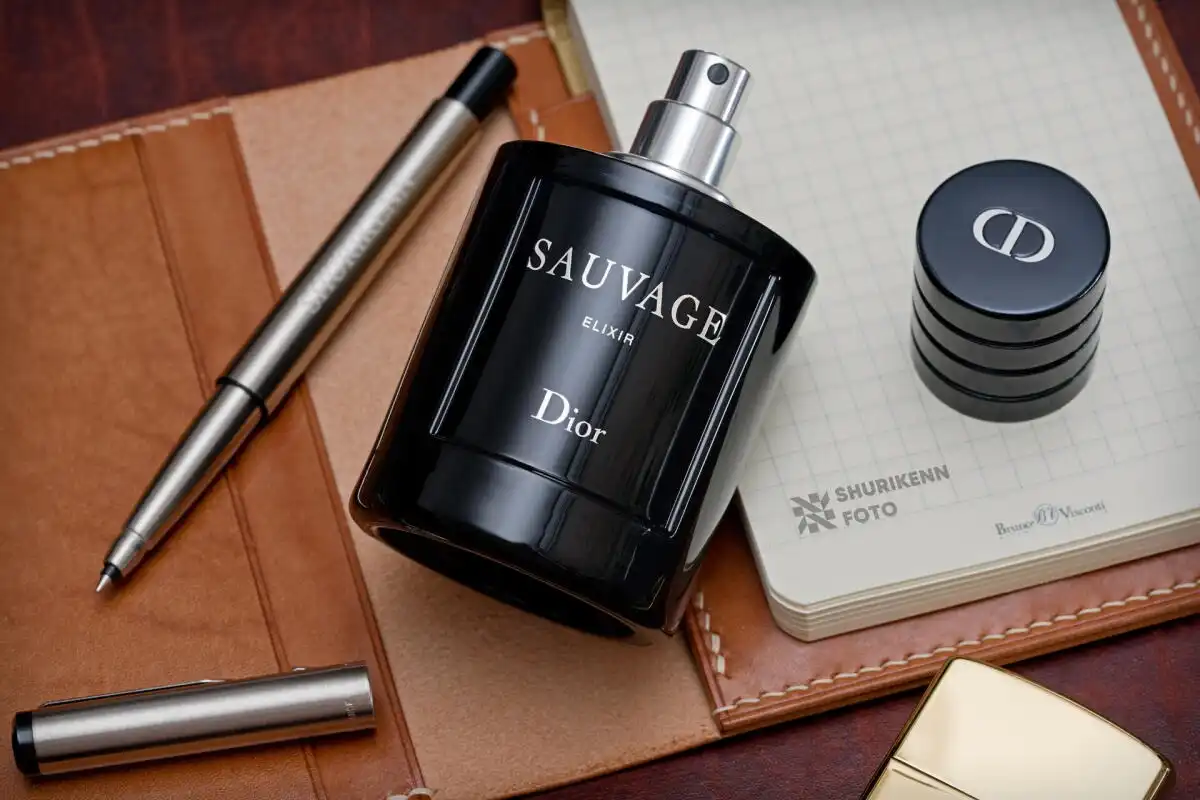 So Sánh Các Bản Dupe Của Dior Sauvage Elixir