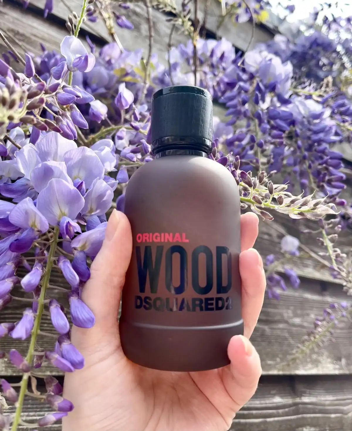 Phong cách nước hoa DSquared2 Wood Original