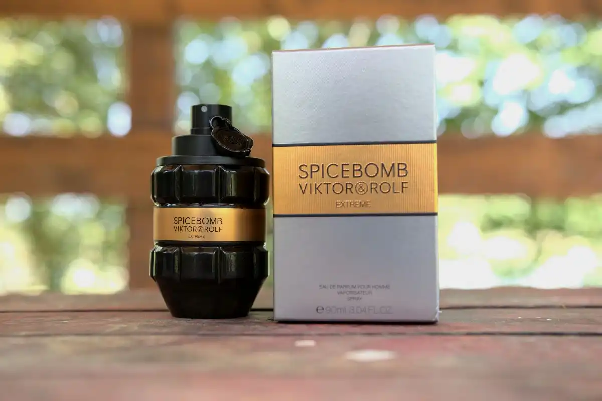 Review Nước Hoa Viktor & Rolf Spicebomb Extreme Trong Năm 2024