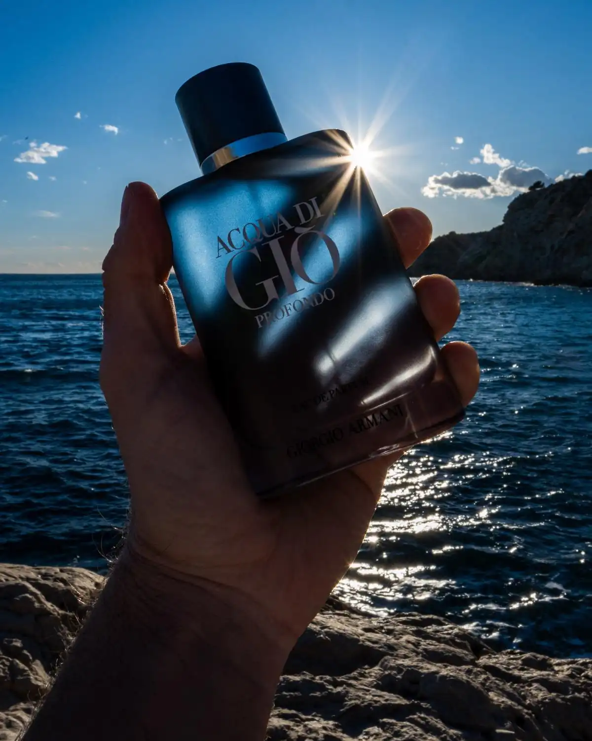 Tính linh hoạt nước hoa Acqua Di Gio Profondo By Giorgio Armani