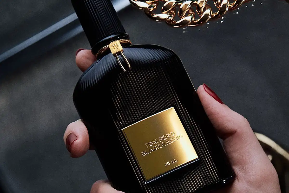 Review Nước Hoa Tom Ford Black Orchid — Vẫn Còn Quyến Rũ Trong Năm 2024?