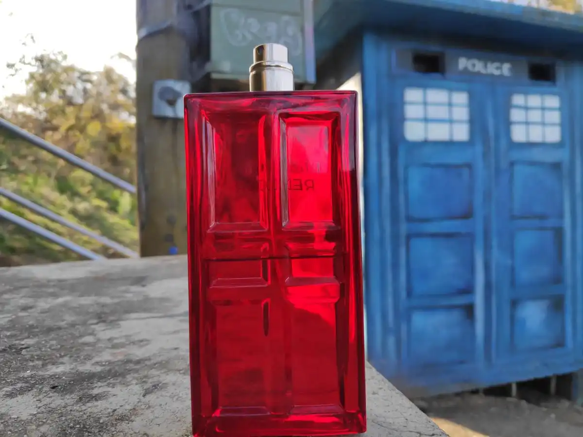 Elizabeth Arden Red Door Thích hợp cho dịp nào và ai?