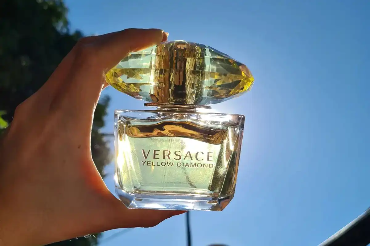 Review Nước Hoa Versace Yellow Diamond