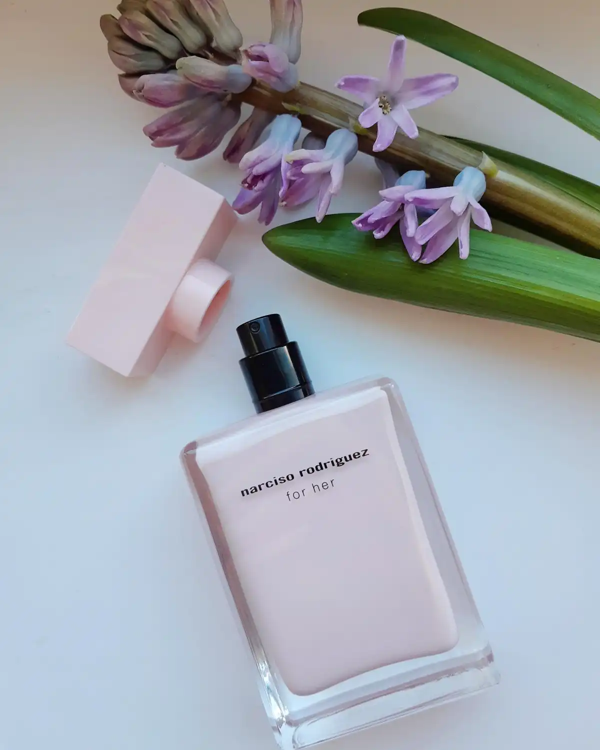Độ lưu hương nước hoa Narciso Rodriguez For Her EDP (Hồng Nhạt)