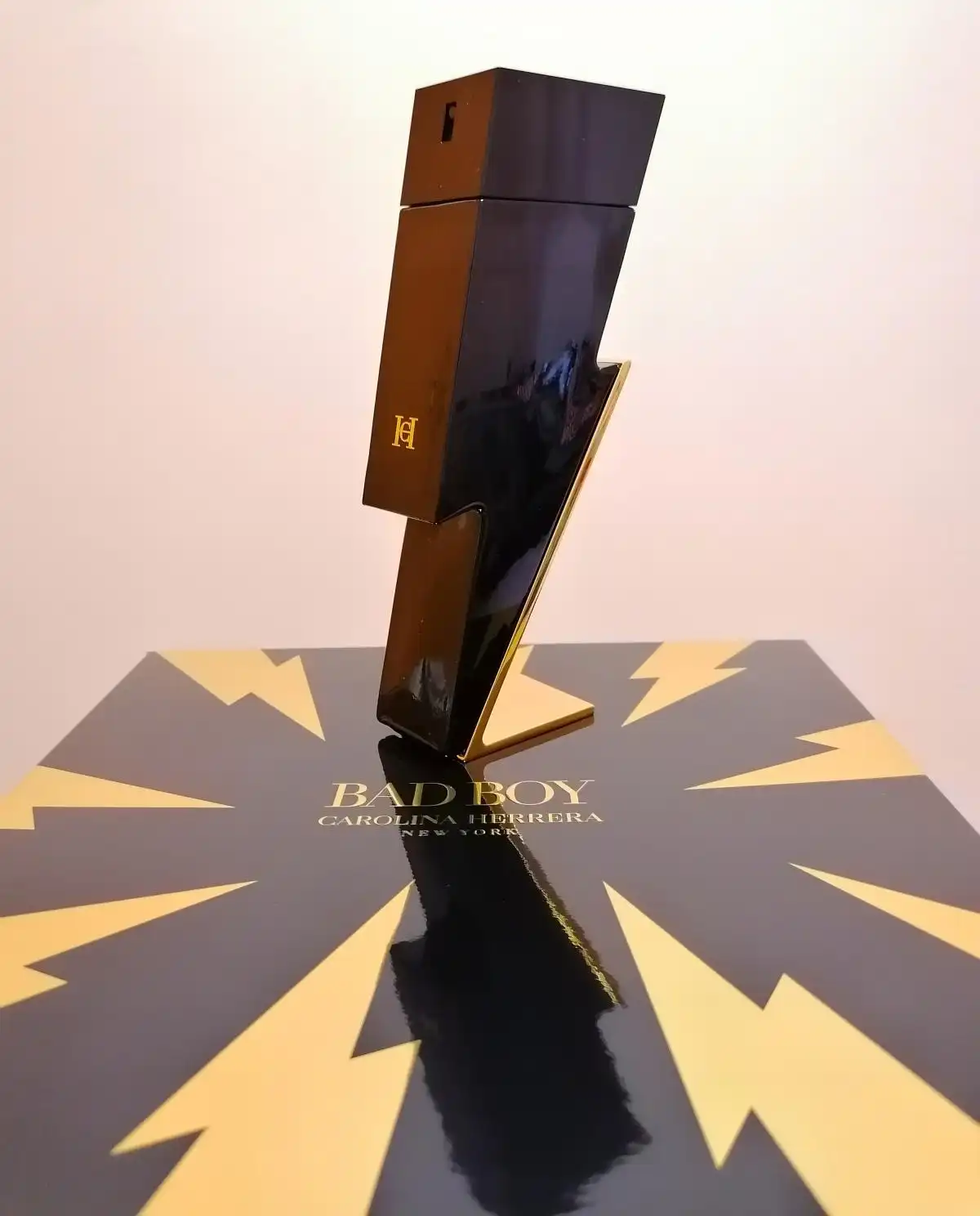 Tính linh hoạt Carolina Herrera Bad Boy EDT