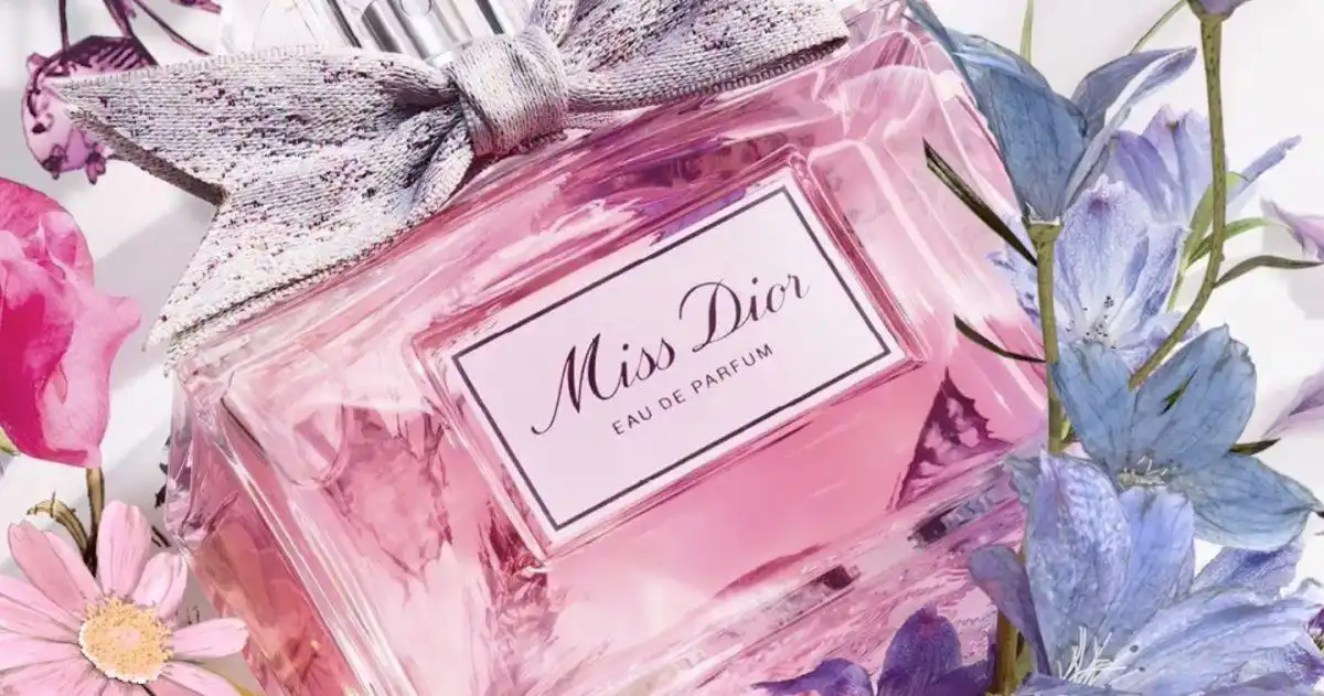 Review Nước Hoa Miss Dior (2021): Hoa Hồng Hiện Đại, Vẻ Đẹp Vượt Thời Gian