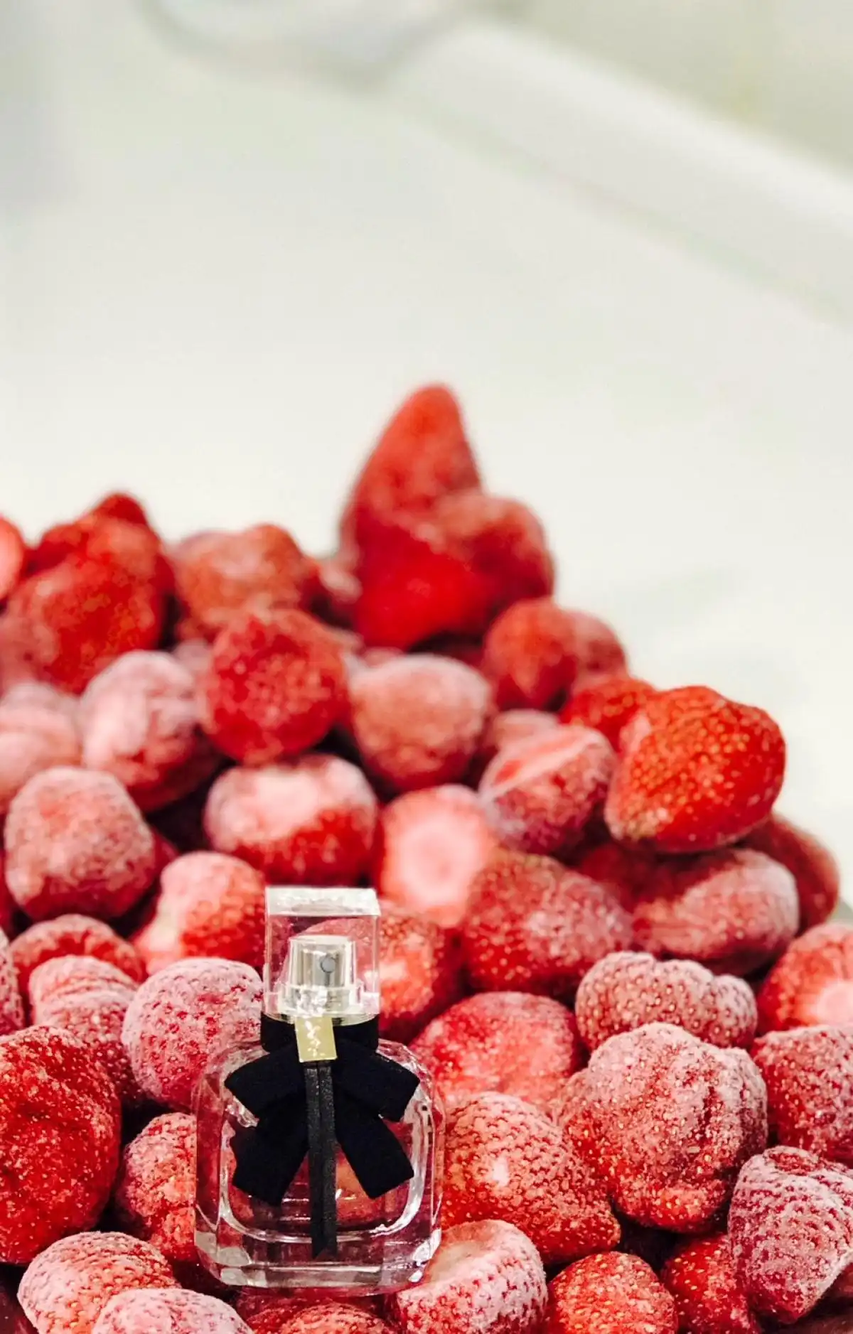 Độ lưu hương nước hoa Yves Saint Laurent Mon Paris EDP