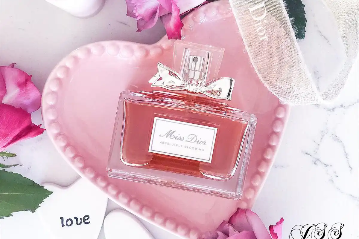 Review Nước Hoa Miss Dior Absolutely Blooming