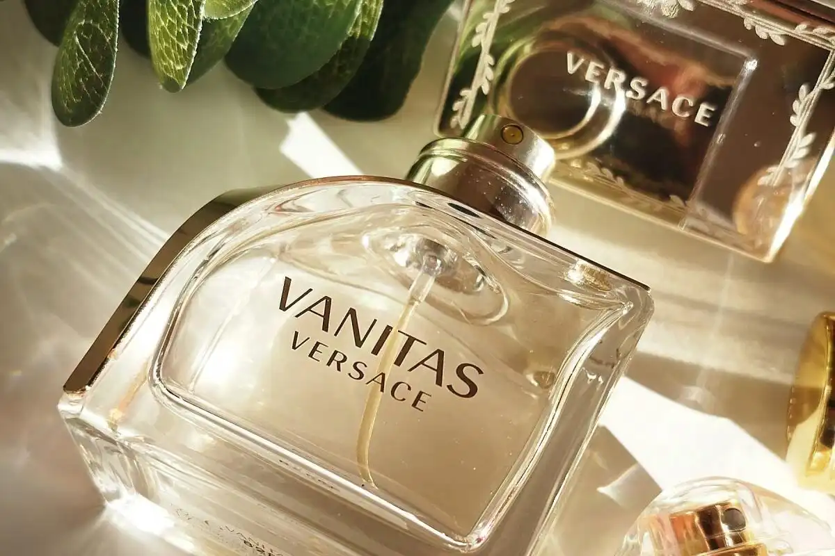 Review Nước Hoa Versace Vanitas