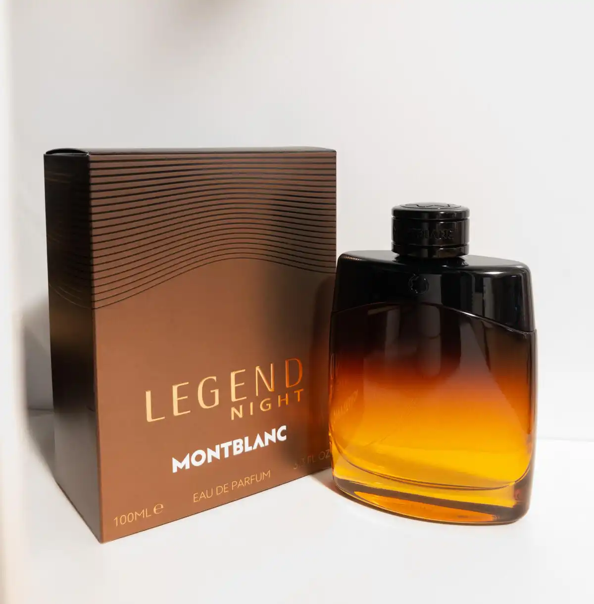Độ lưu hương nước hoa Montblanc Legend Night EDP