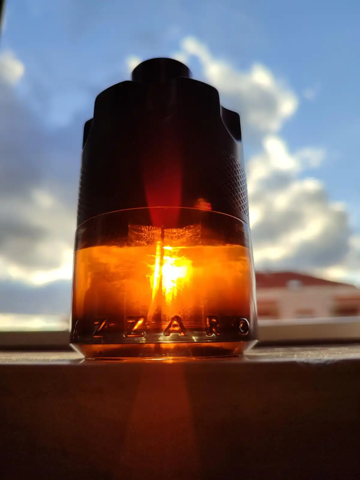 Độ tỏa hương Azzaro The Most Wanted Parfum