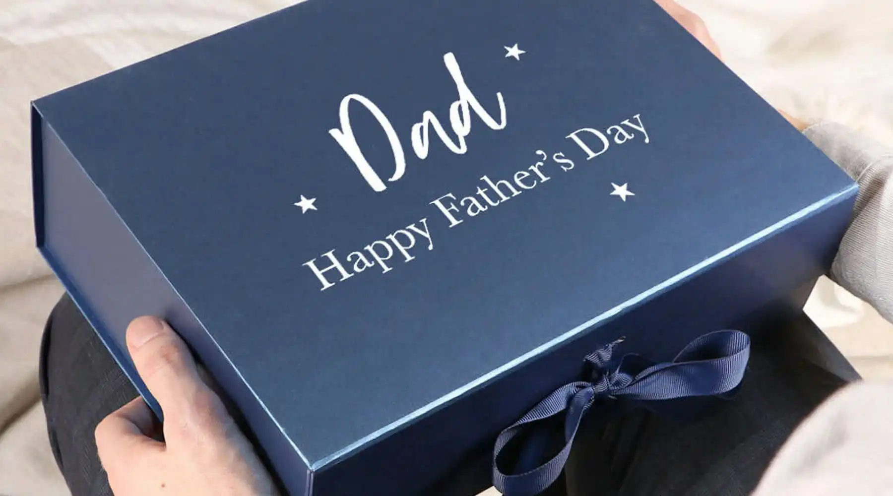 Gợi Ý Những Món Quà Tặng Ba Ý Nghĩa Nhất