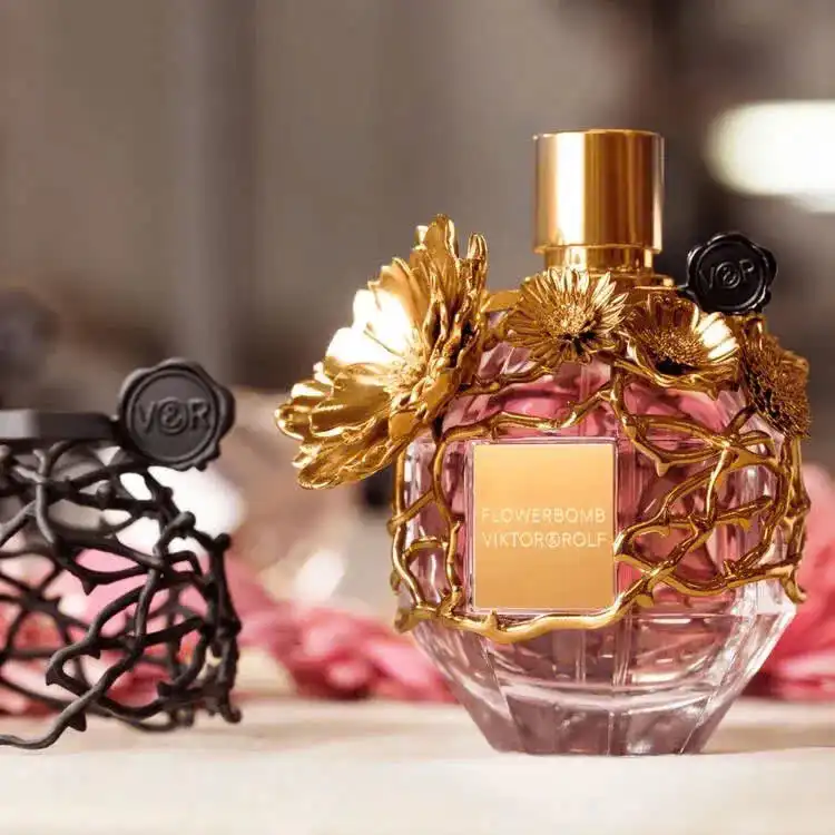 Flowerbomb Haute Couture by Viktor & Rolf