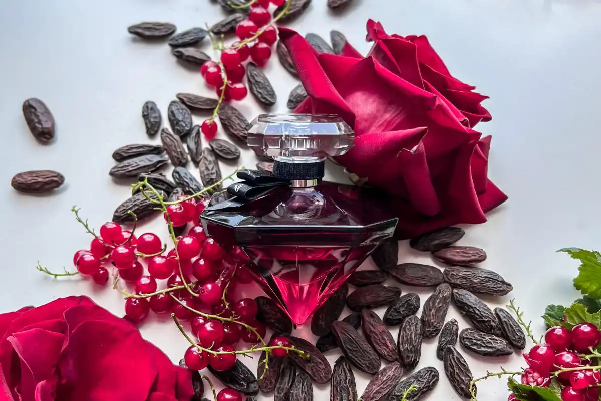 Review Nước Hoa Lancome Kim Cương Đỏ La Nuit Tresor A La Folie