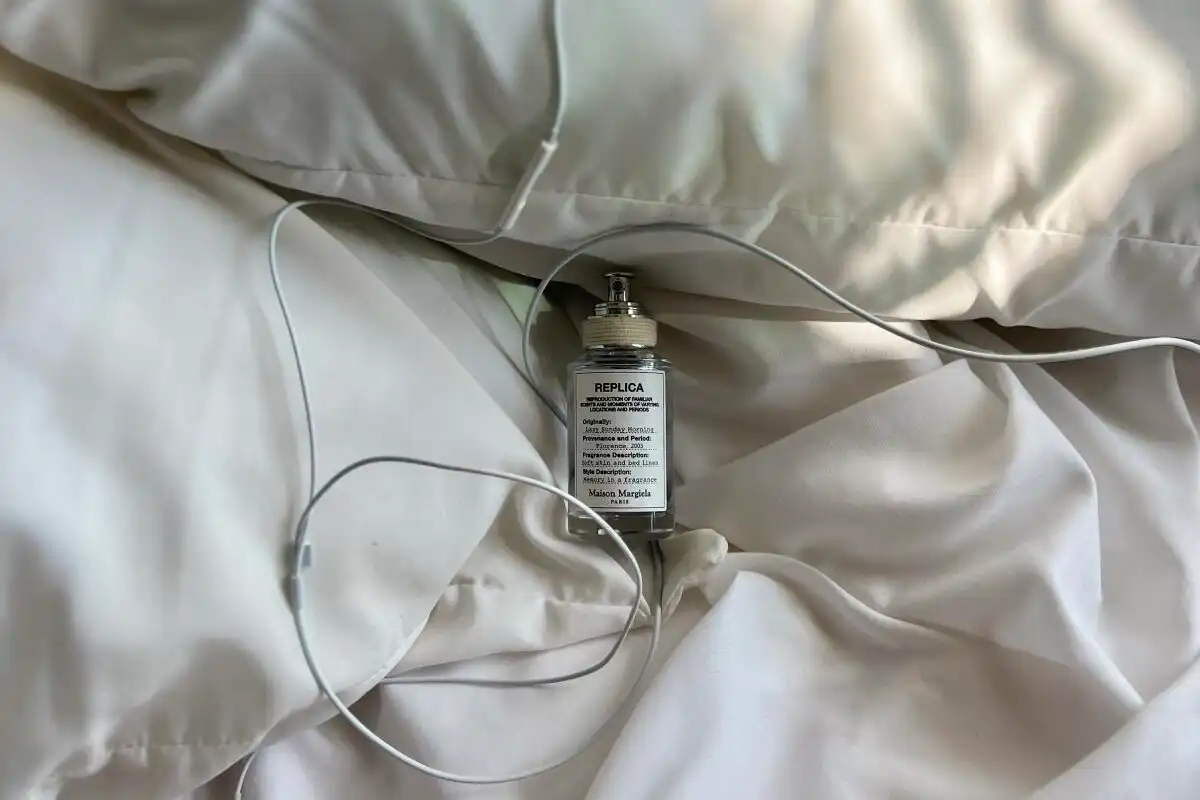 Review nước hoa Replica Lazy Sunday Morning