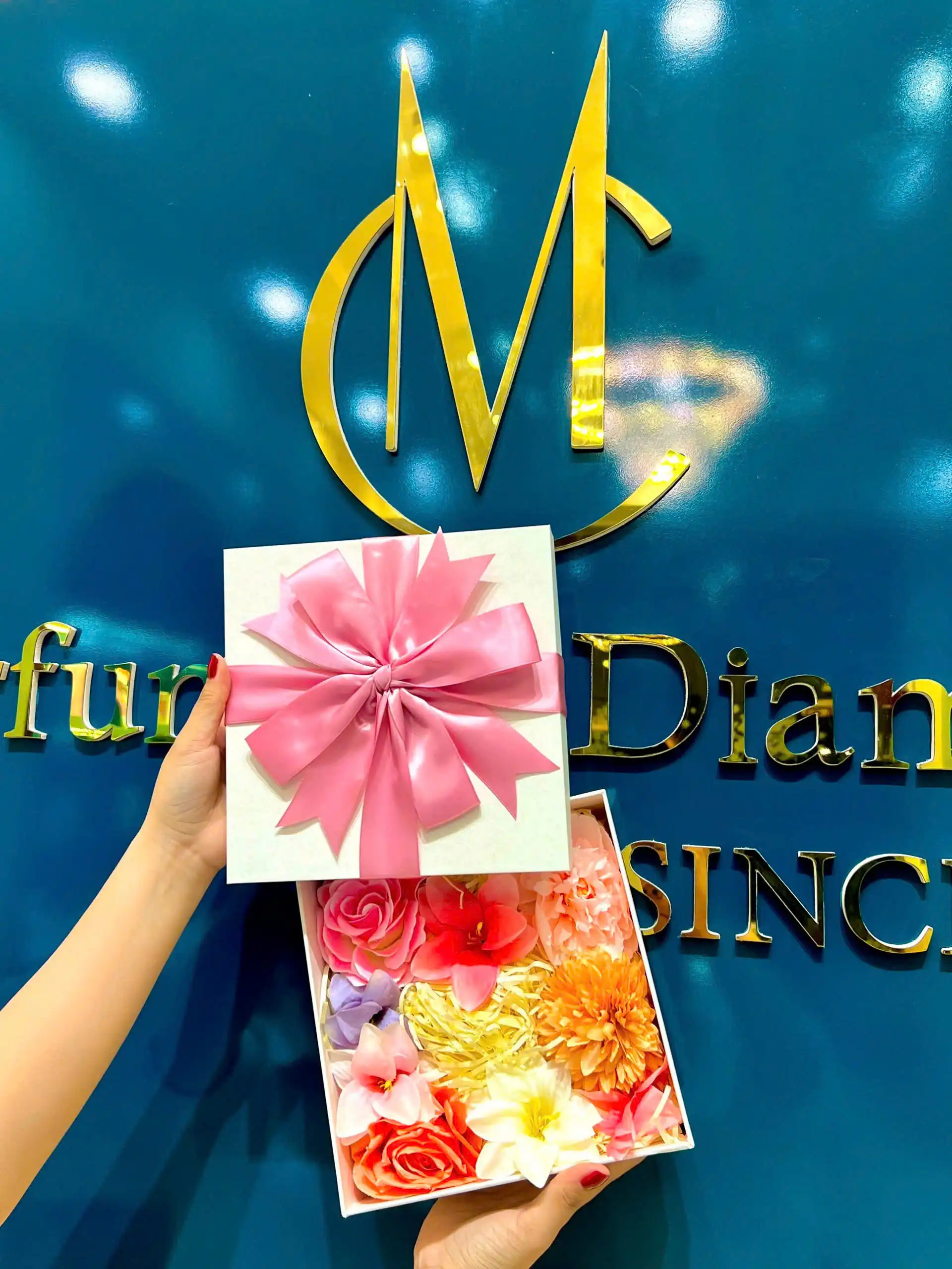Hộp quà Valentine English Pear