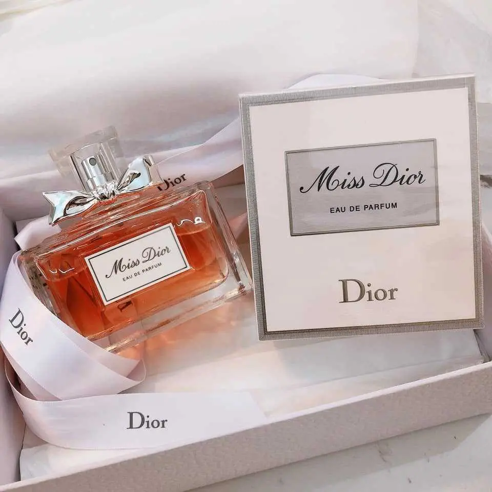 Hình 3 - Miss Dior EDP 50ml