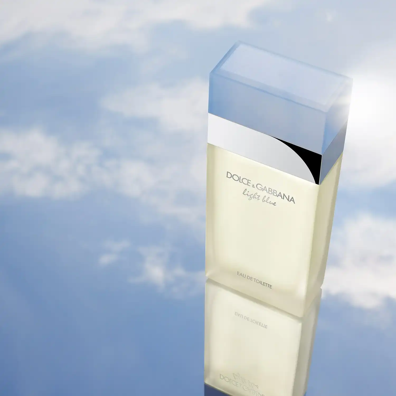 Hình 3 - Dolce & Gabbana Light Blue EDT 200ml
