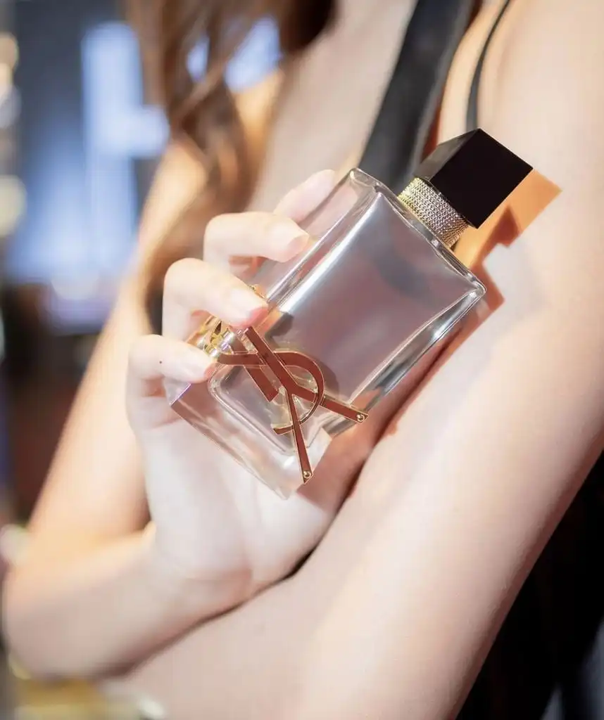 Hình 2 - Yves Saint Laurent Libre Absolu Platine (2023) Parfum 90ml