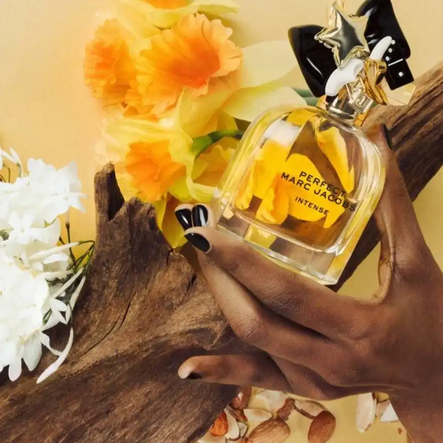 Hình 3 - Marc Jacobs Perfect EDP Intense 100ml