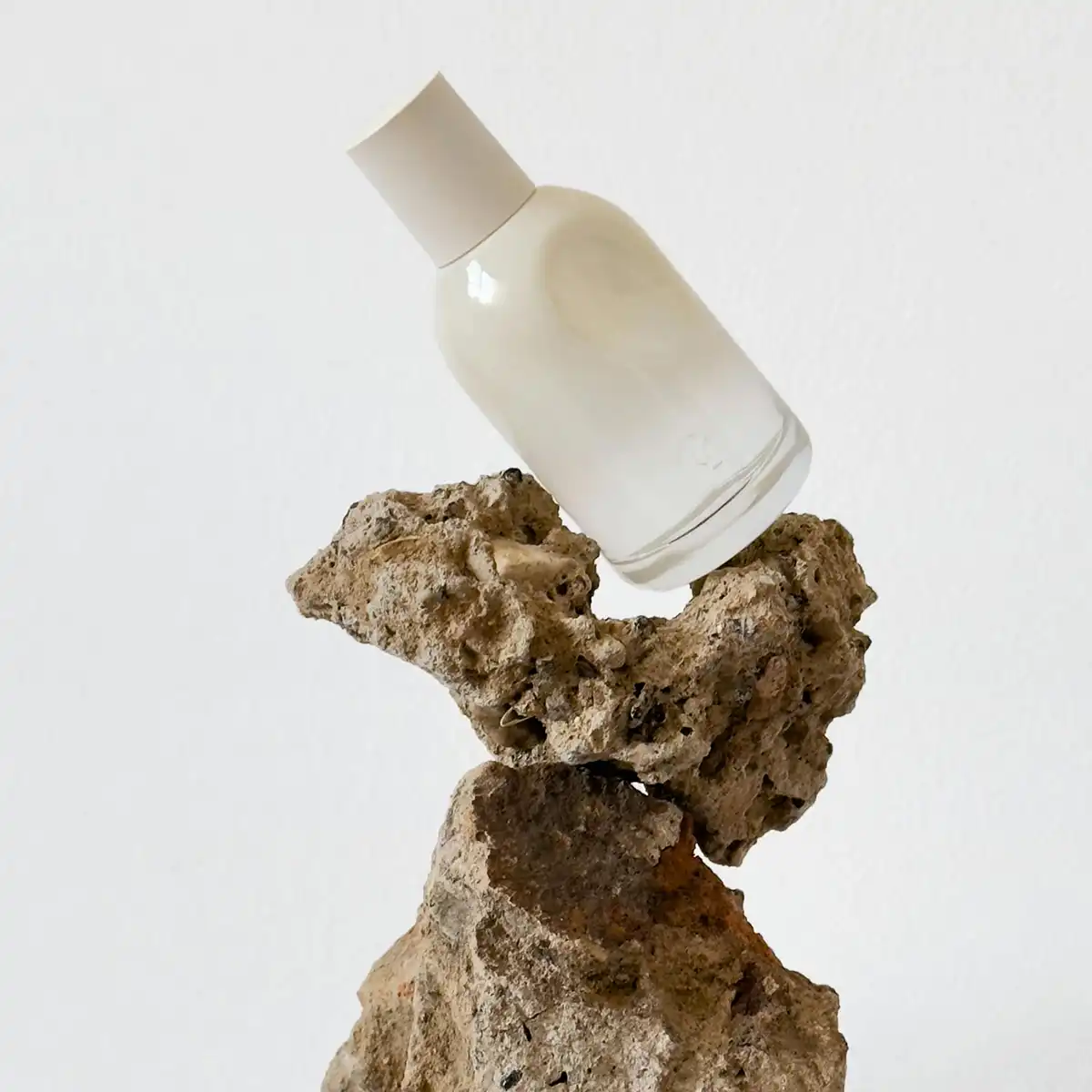 Hình 7 - Glossier You Doux (2024) EDP 50ml