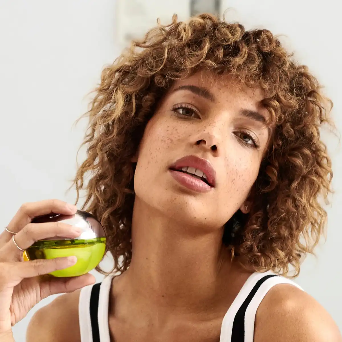 Hình 4 - DKNY Be Delicious EDP 100ml