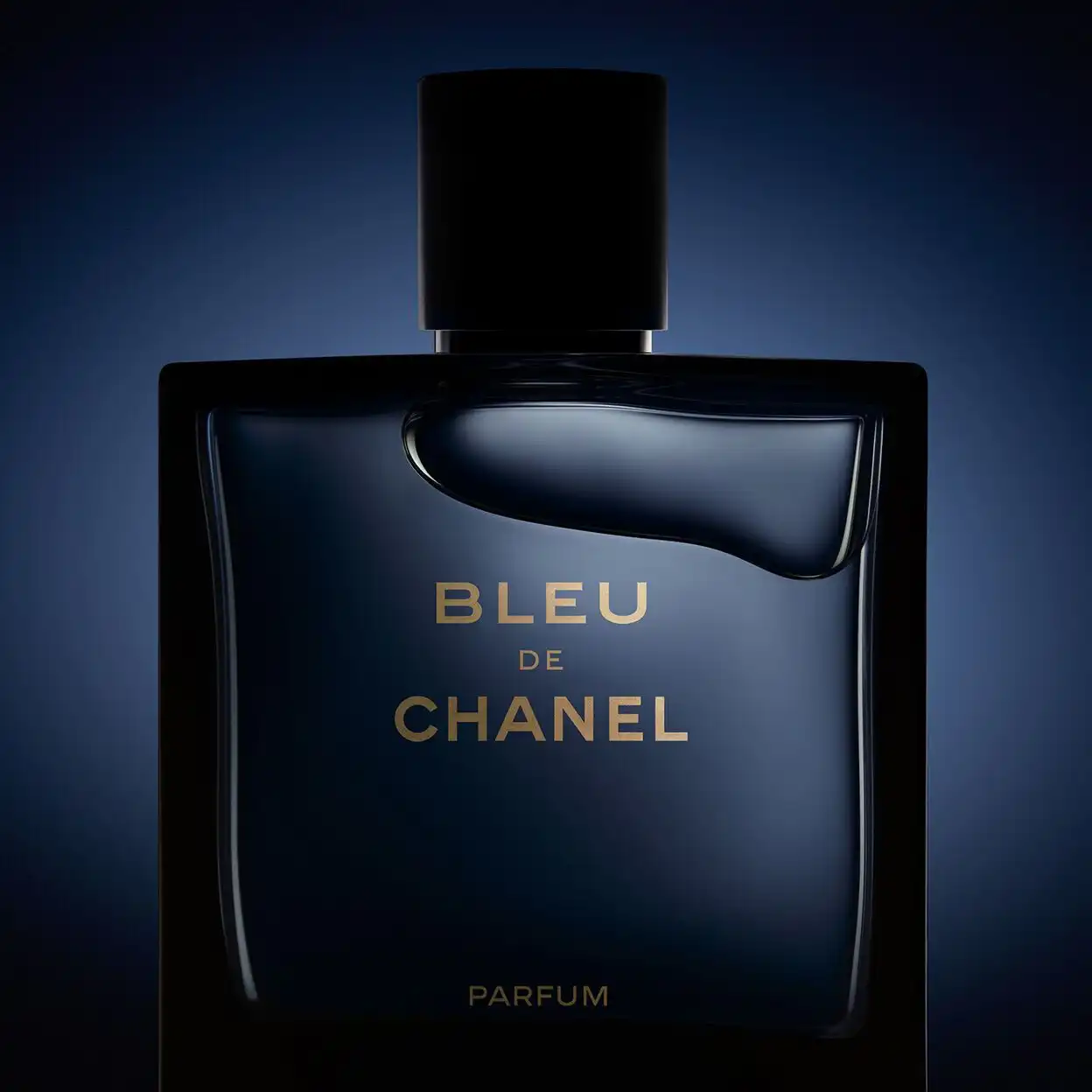 Bleu de Chanel Parfum: Chai Nước Hoa Nam Woody – Citrus Kinh Điển, Có Đáng Mua?