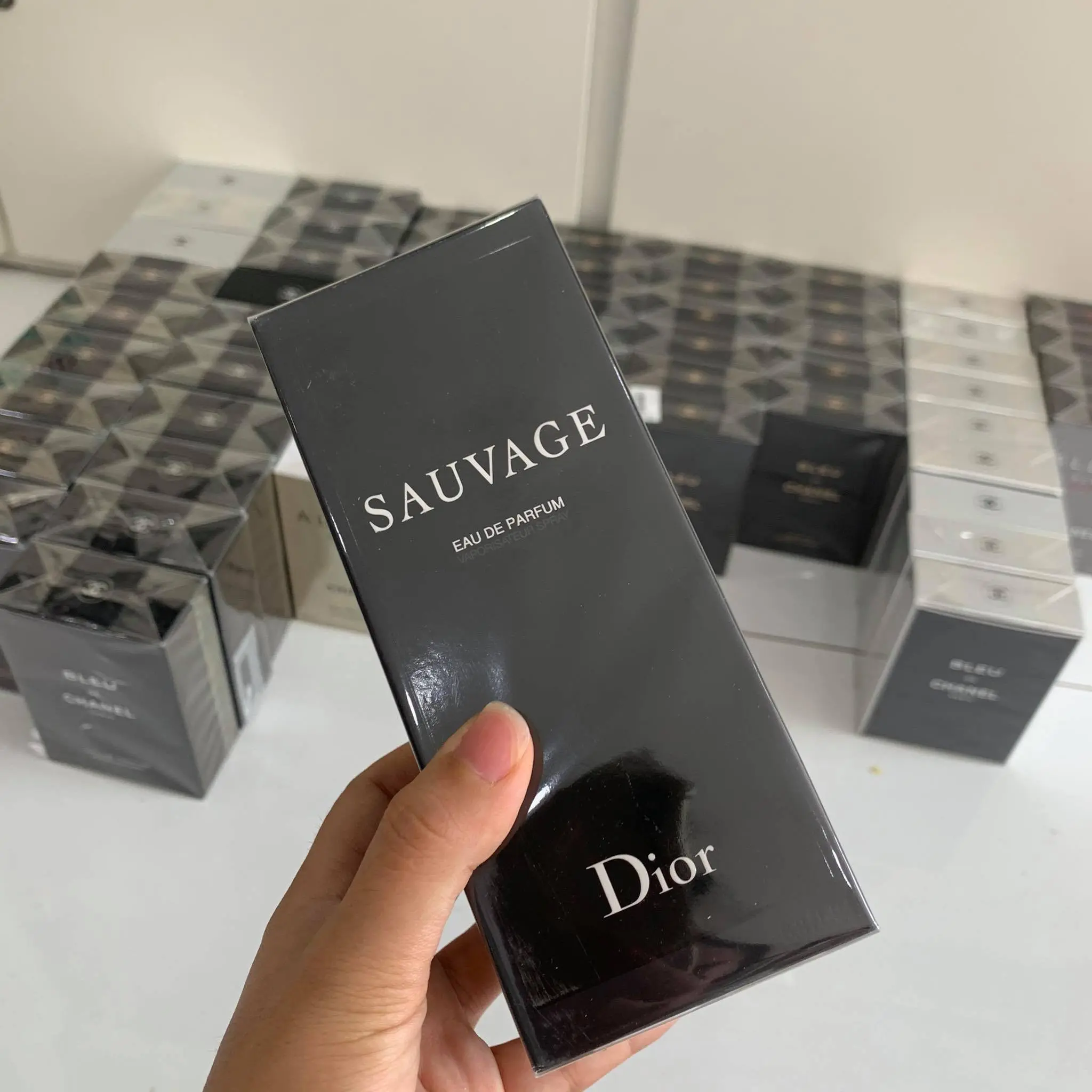 Hình 3 - Dior Sauvage EDP 200ml