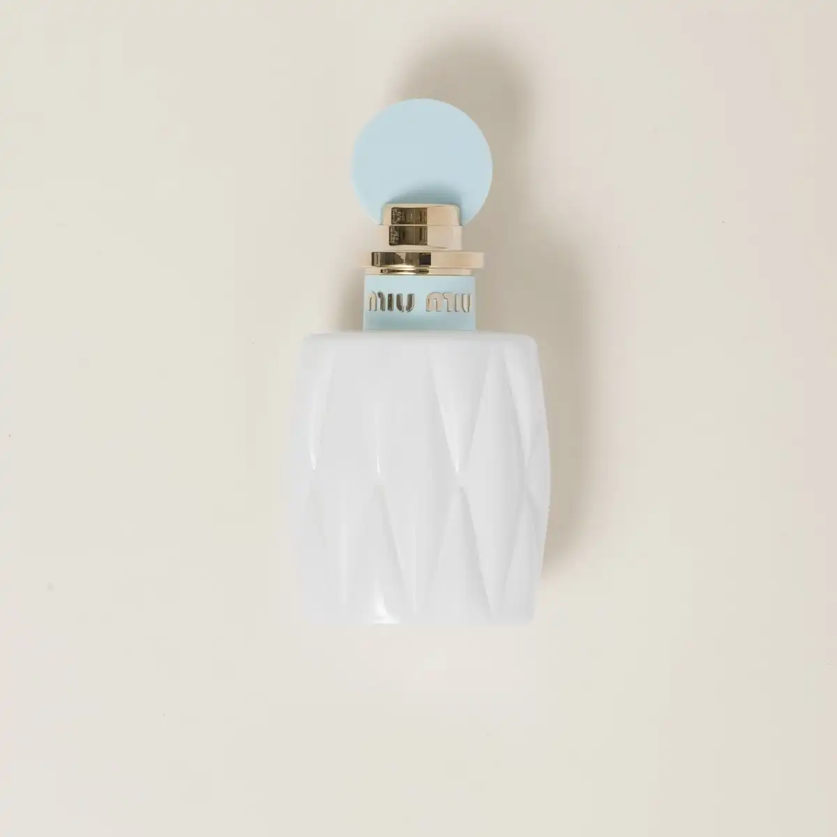 Miu Miu Fleur de Lait (2023)