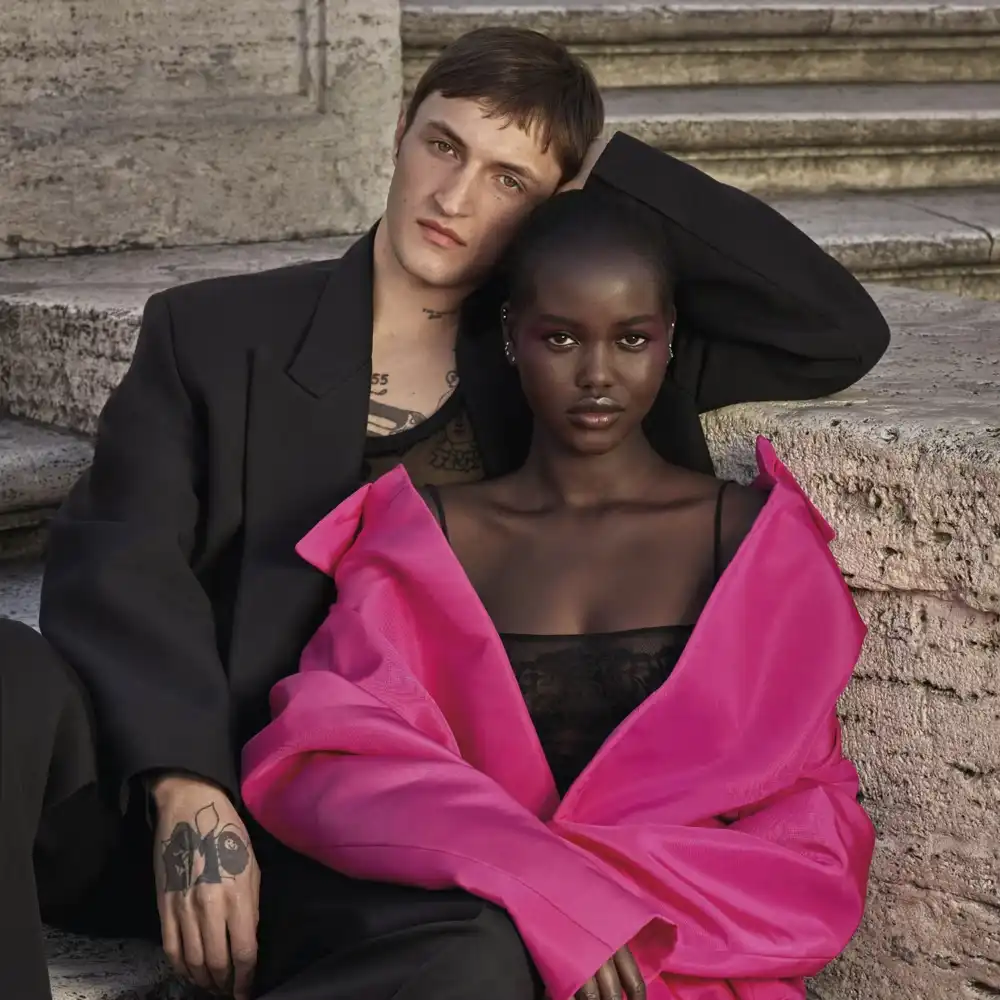 Hình 3 - Valentino Donna Born in Roma Extradose (2025) Parfum 30ml